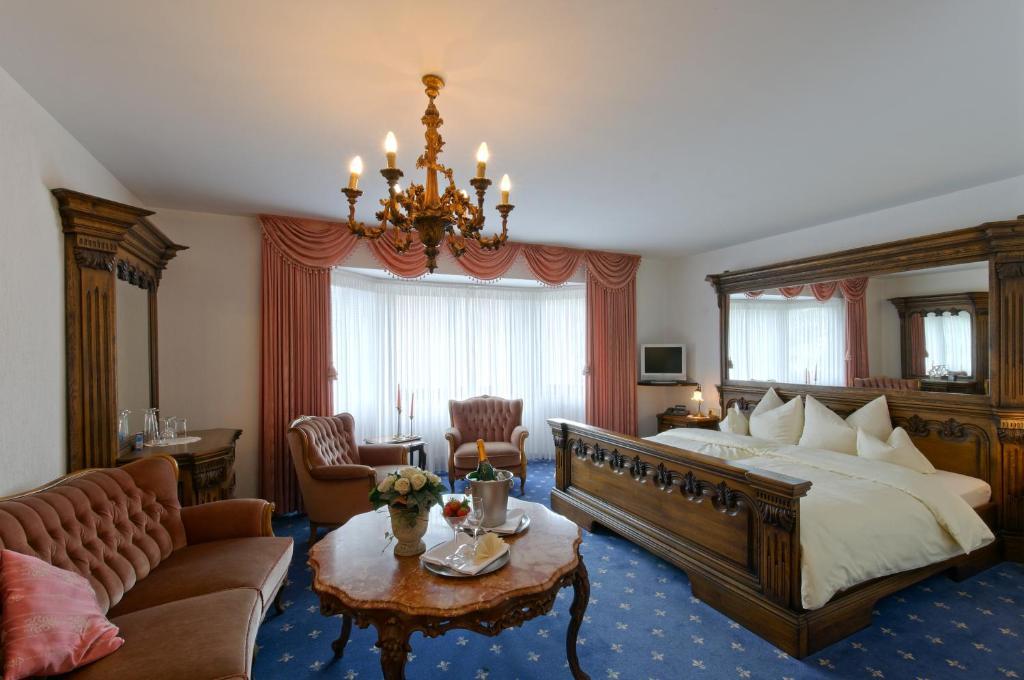 Landhotel Lohmann Langenfeld  Rum bild
